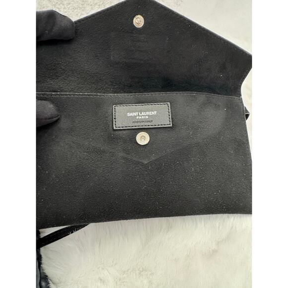 Saint Laurent Paris Nuxx Drawstring Chain Shoulder Bag – Navy - Picture 4 of 9